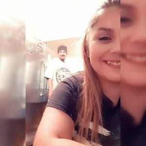 Meet your Posher, Isabel